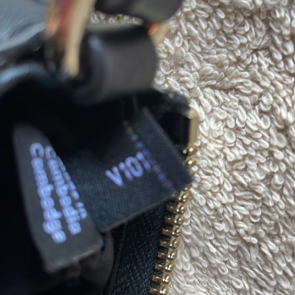 Kate Spade Black leather crossbody purse - Picture 11 of 12